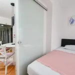 Liori * Rubesi