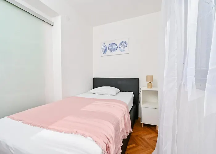 Liori Apartmán *