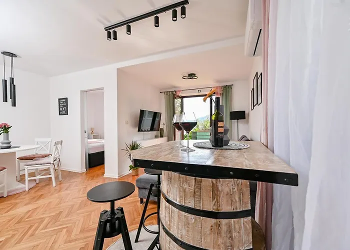 Liori Apartmán *